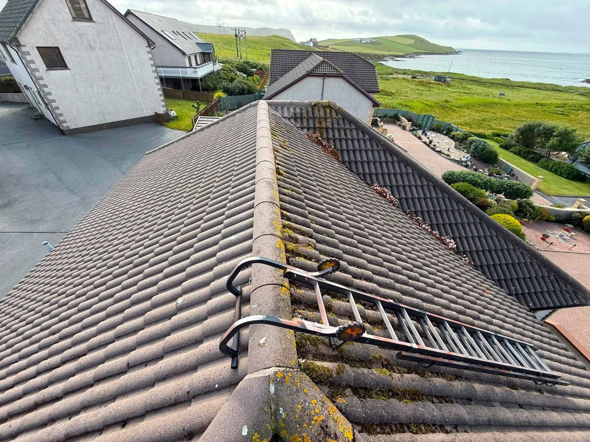 Roof cleaning in Shetland by Arthur & Simpson: before the work started