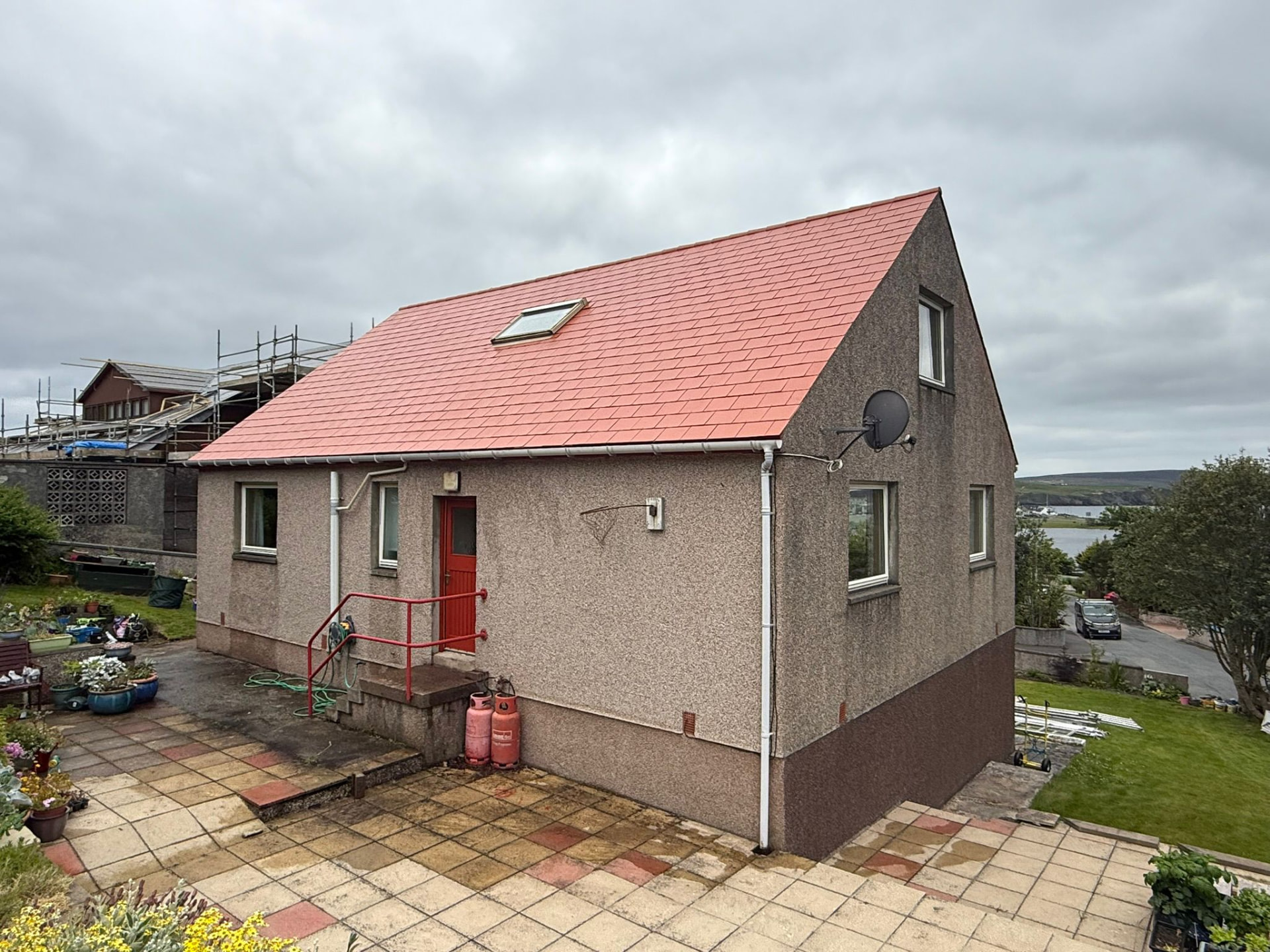 Roof coating on a Lerwick house: after the work